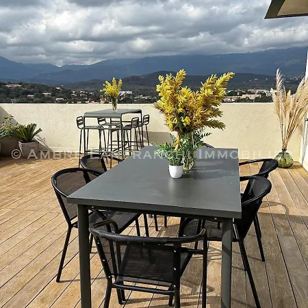 Appartamento 6 Pers - Centre Porto-vecchio - Vue Dégagée *